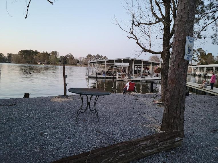Bay Springs Country Inn & Marina Centre Eksteriør bilde